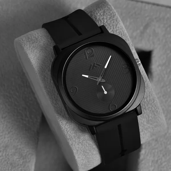 Black_Analog_Quartz_Watch_With_Silicone_Strap_For_Men