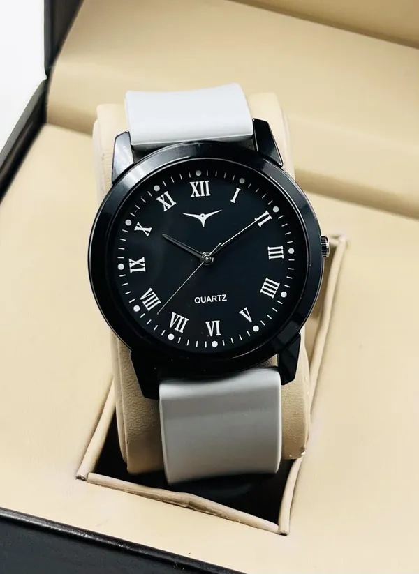 Grey_Analog_Quartz_Watch_With_Silicone_Strap_For_Men