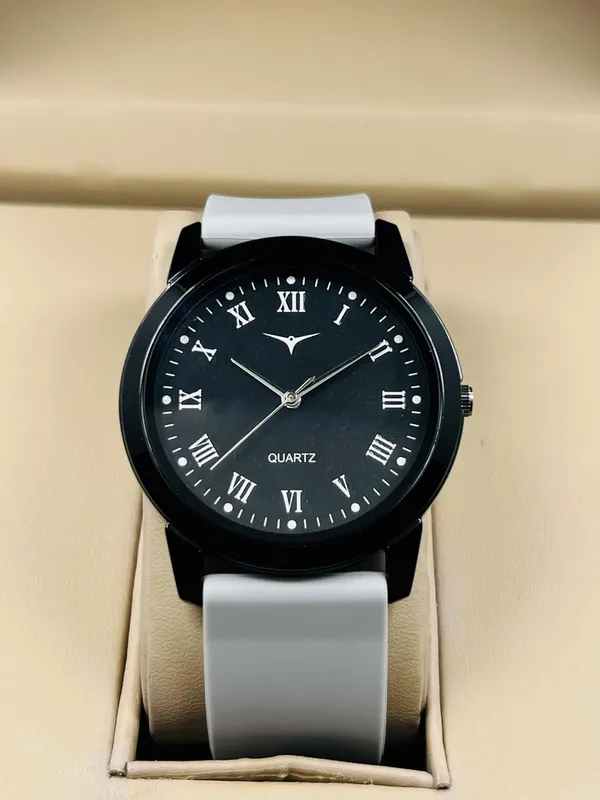 Grey_Analog_Quartz_Watch_With_Silicone_Strap_For_Men