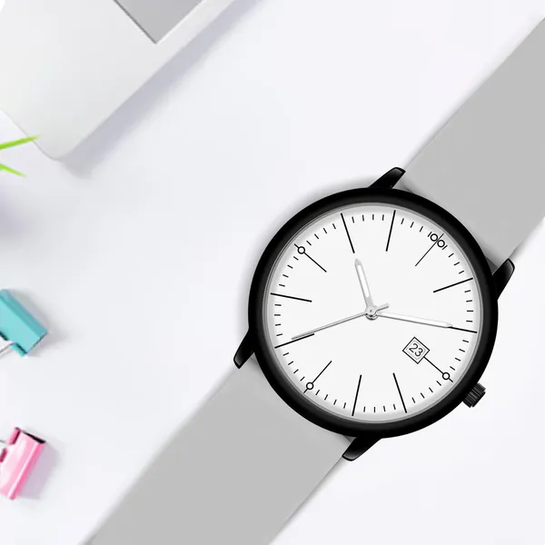 Grey_Quartz_Watch_With_Date_Display_For_Men