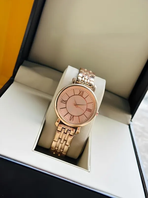 Rose_Gold_Roman_Numeral_Quartz_Watch_For_Men