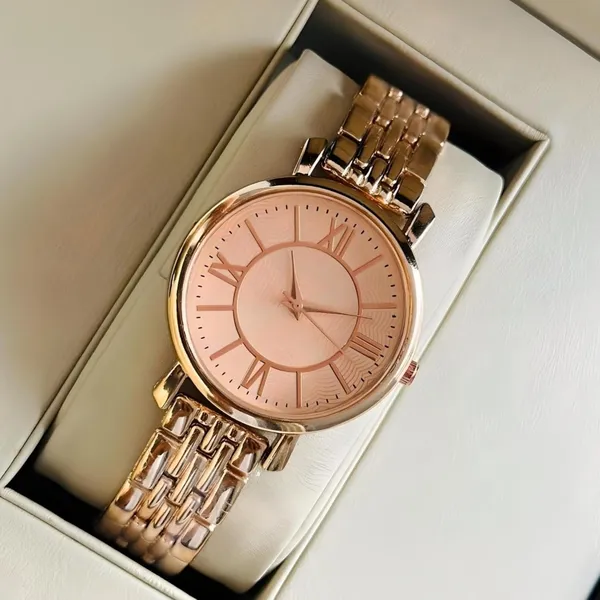 Rose_Gold_Roman_Numeral_Quartz_Watch_For_Men