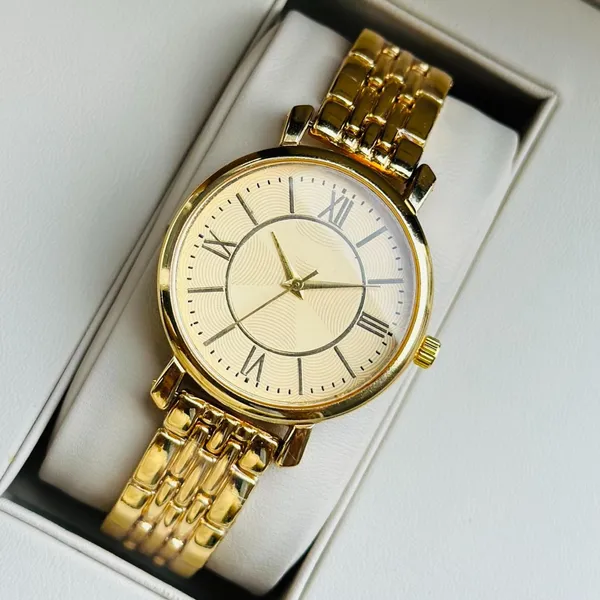Gold_Roman_Numeral_Quartz_Dress_Watch_With_Metal_Bracelet_For_Men