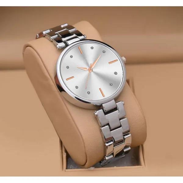 Silver_Quartz_Bracelet_Watch_For_Women