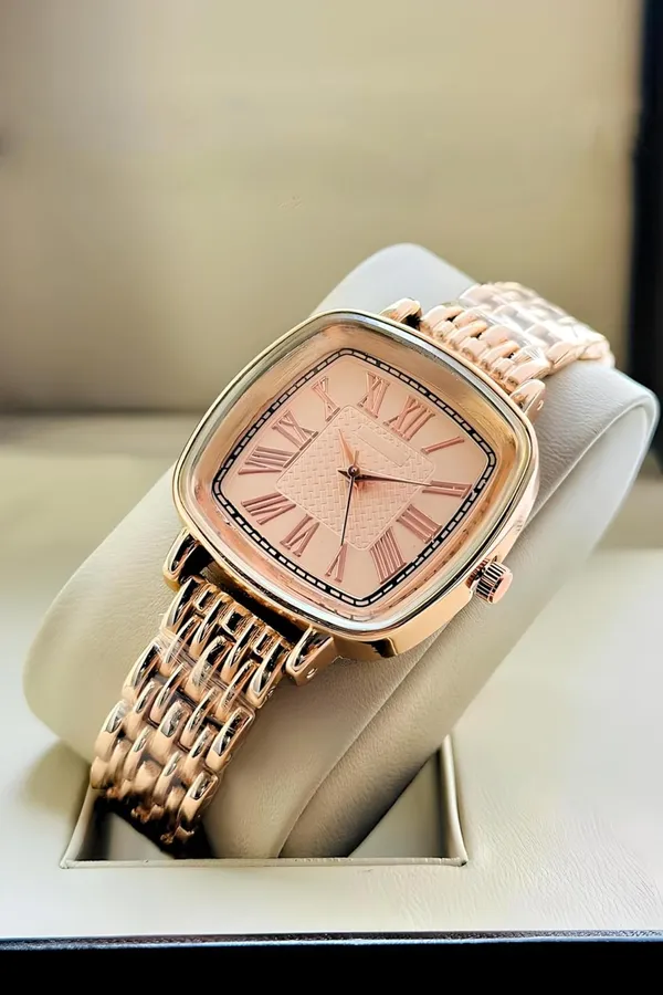 Rose_Gold_Square_Dial_Analog_Watch_With_Bracelet_Strap_For_Women