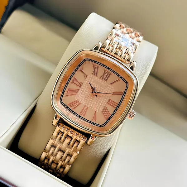 Rose_Gold_Square_Dial_Analog_Watch_With_Bracelet_Strap_For_Women