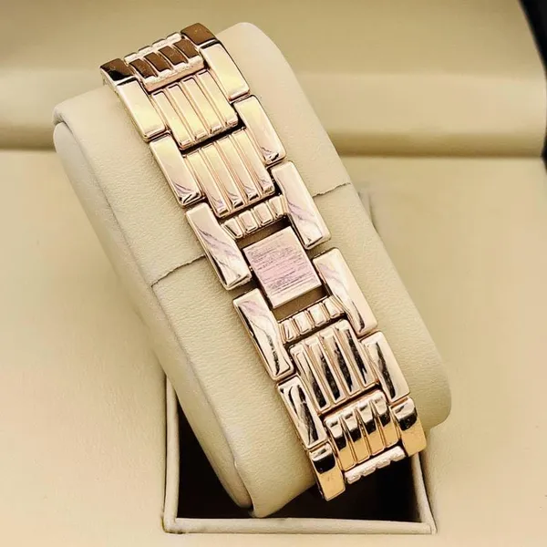 Rose_Gold_Analog_Watch_With_Crystal_Bezel_For_Women
