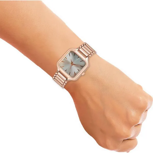 Rose_Gold_Square_Dial_Bracelet_Watch_For_Women