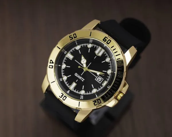 Black_Quartz_Analog_Wristwatch_With_Rubber_Strap_For_Men