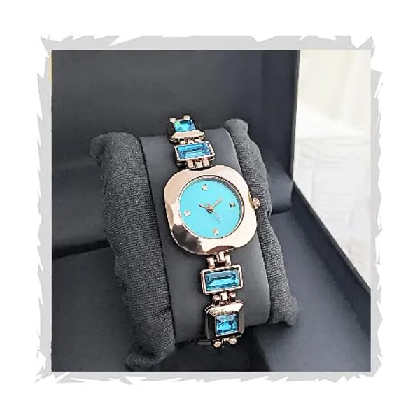 Rose_Gold_Crystal_Bracelet_Watch_For_Women