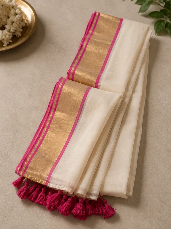 Hamsini_|_Royal_Grace_Designer_Saree