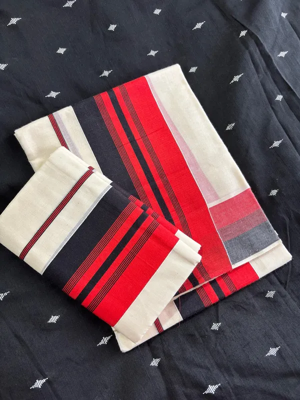 Double_Color_Katikara_Set_Mundu_And_Blouse_For_Women