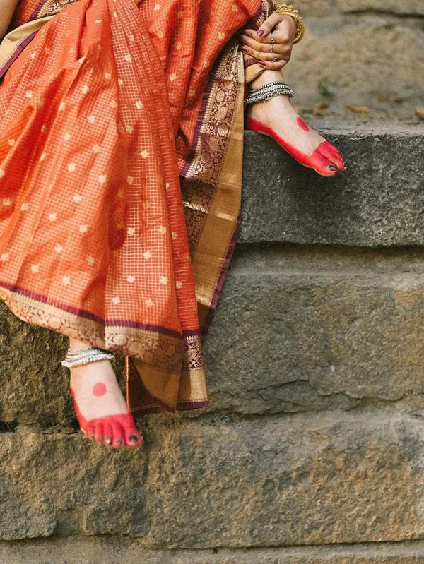 Rust_Orange_Micro_Jari_Checks_Saree_For_Women