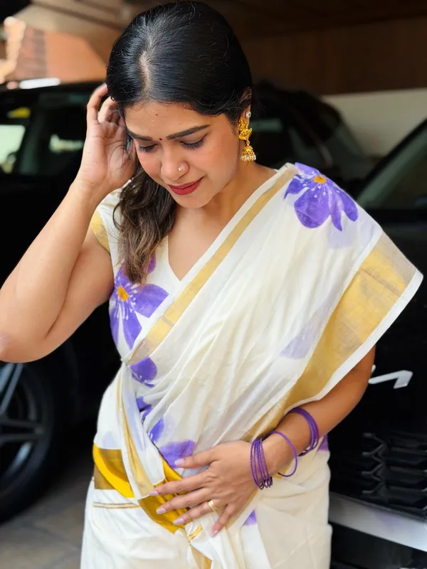 Neelakurnji_Flora_Printed_Saree_For_Women