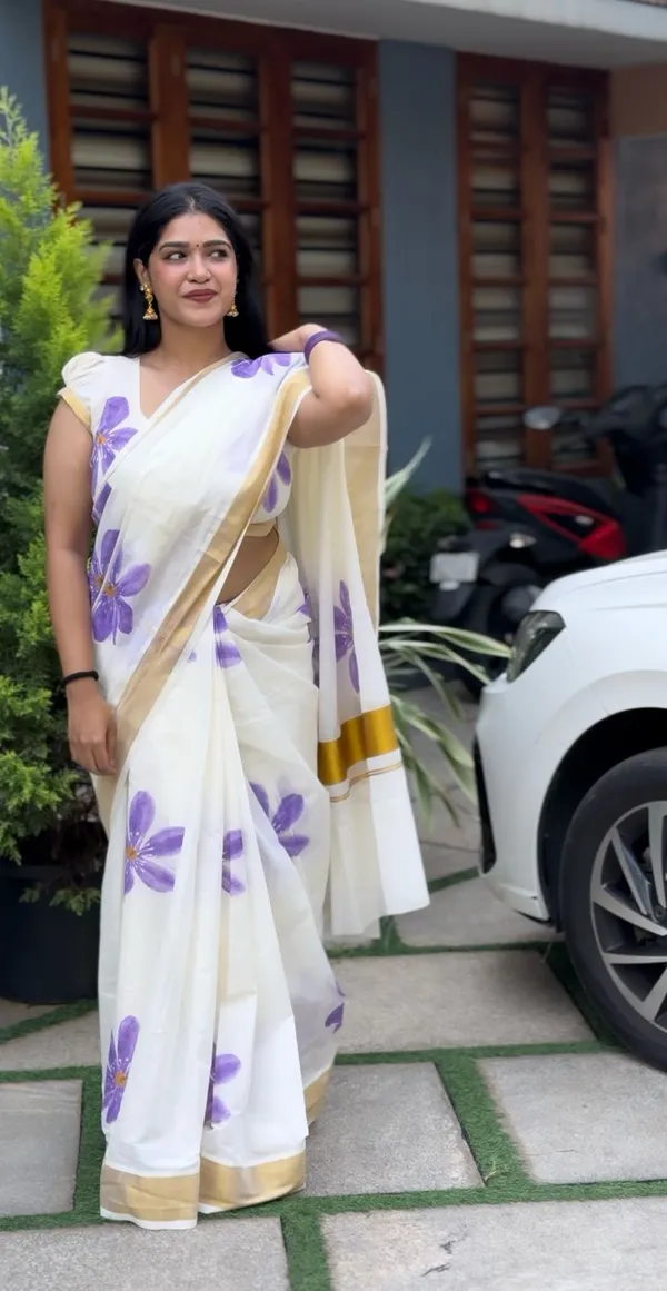 Neelakurnji_Flora_Printed_Saree_For_Women