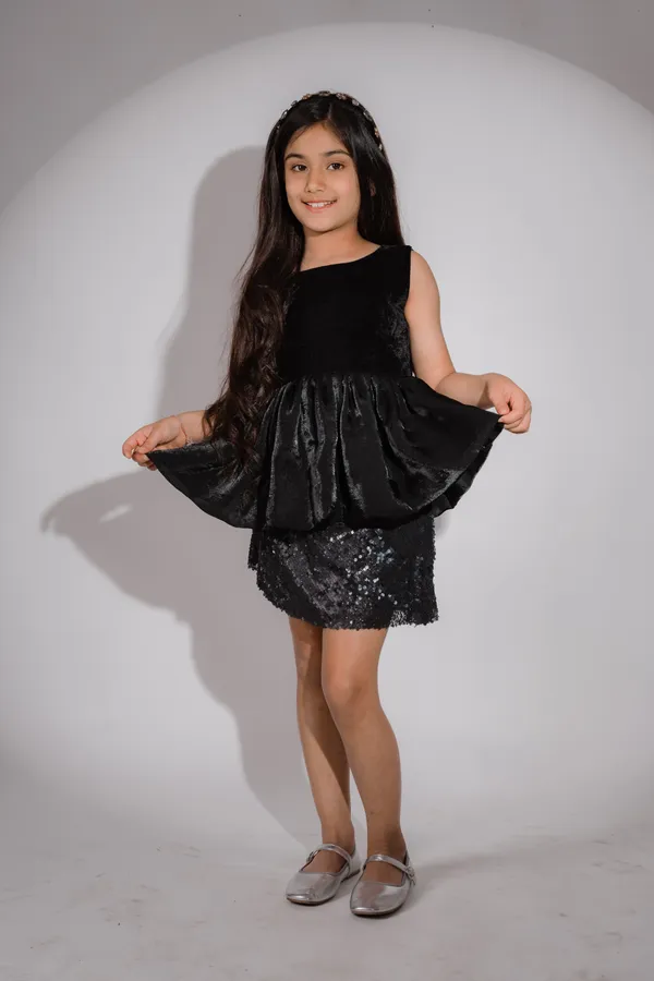Black_Tulle_Premium_Clothing_Set_For_Kids