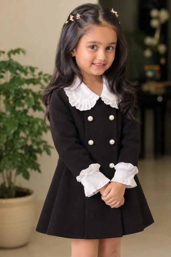 Girls_Winter_Black_Dress