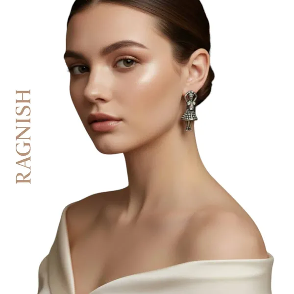 Silver_Alloy_And_Crystal_Stones_Premium_&_Fancy_Design_Earrings_For_Women_(Pack_Of_2)