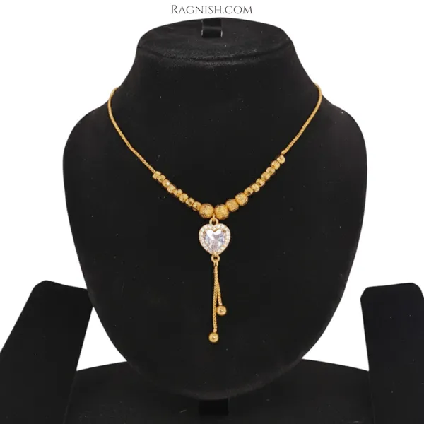 Golden_Alloy_Premium_&_Fancy_Design_Necklace_For_Women