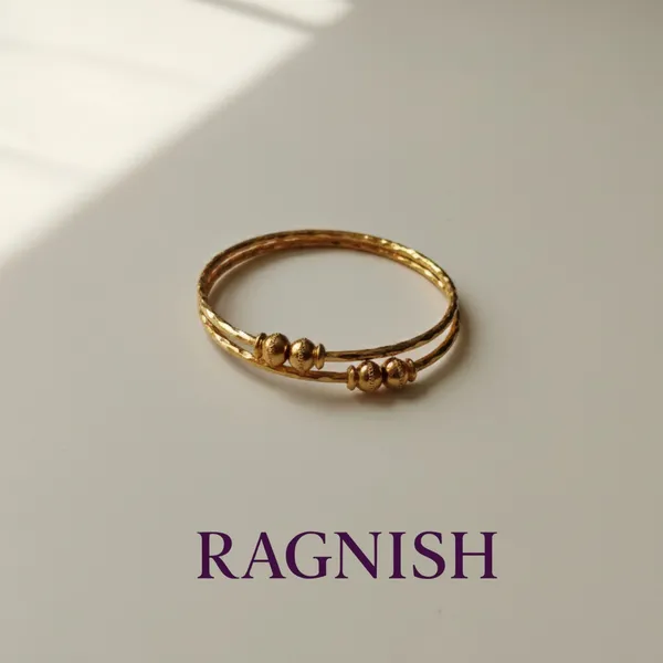 Golden_Alloy_Premium_&_Fancy_Design_Bracelet_For_Women