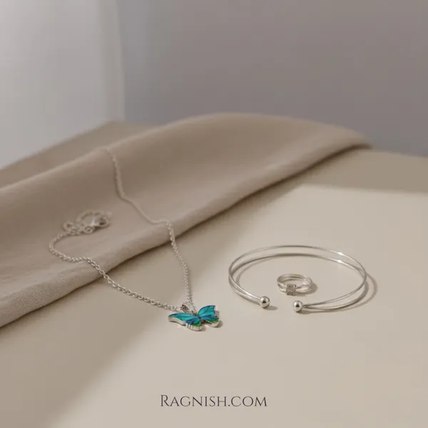 Silver_Alloy_And_Crystal_Stones_Premium_&_Fancy_Design_Jewelry_Set_For_Women