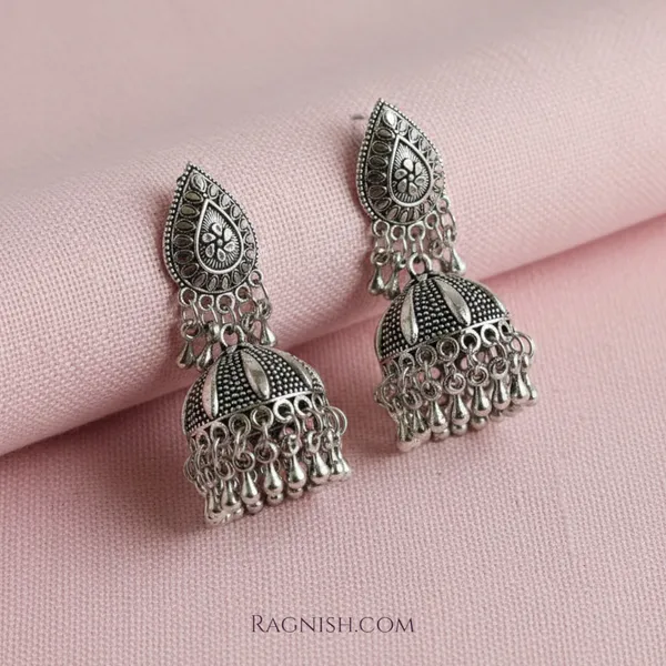 Silver_Oxidized_Alloy_Premium_&_Fancy_Design_Earrings_For_Women