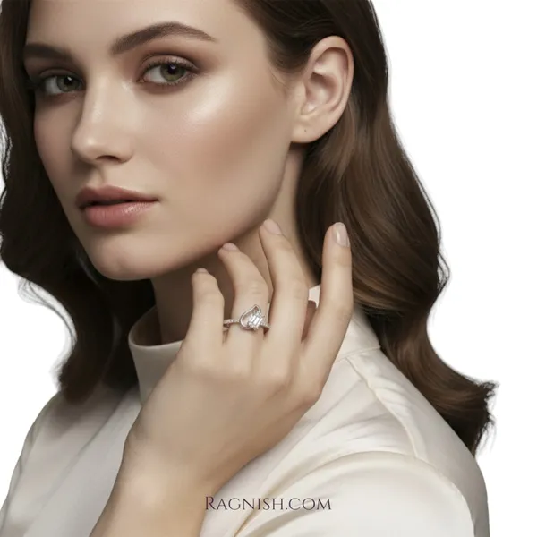 Silver_Alloy_And_Cubic_Zirconia_Premium_&_Fancy_Design_Ring_For_Women