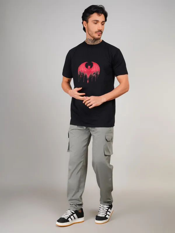 Grey_Premium_Cotton_Solid_Regular_Fit_Cargo_Pant_For_Men