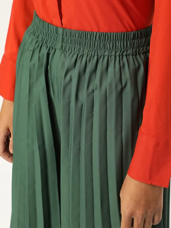 Green_Crepe_Maxi_Trouser_For_Women