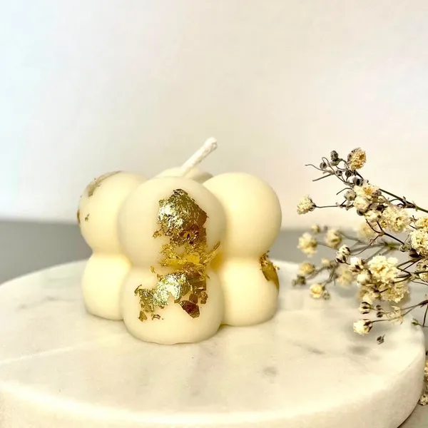 Pack_of_4_Mini_Bubble_Candle_–_Gold_Flakes_Edition