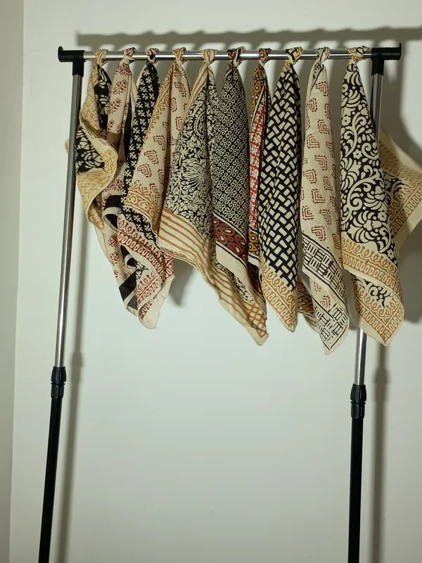 Multicolour_Hand_Block_Printed_Scarf_Set_for_Women