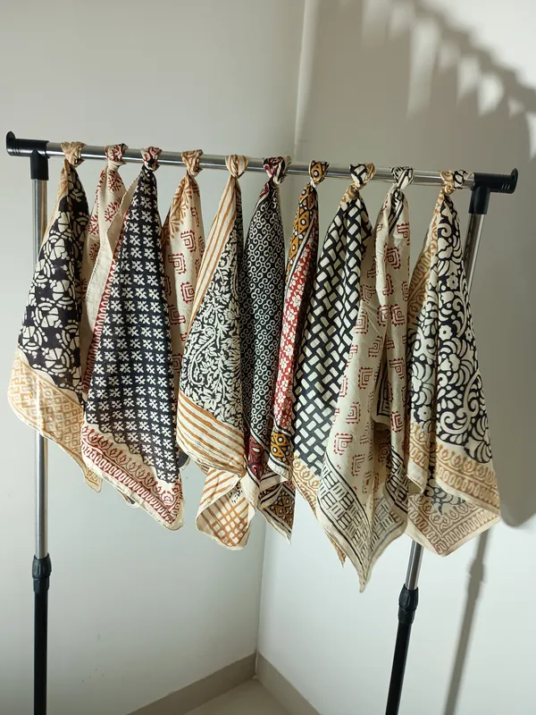 Multicolour_Hand_Block_Printed_Scarf_Set_for_Women
