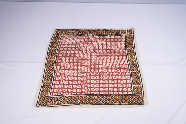 Red_Floral_Print_Bandana_Scarf_for_Women