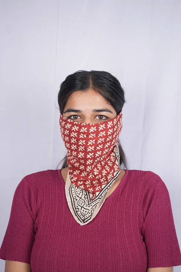 Red_Printed_Bandana_Scarf_for_Women_And_Men