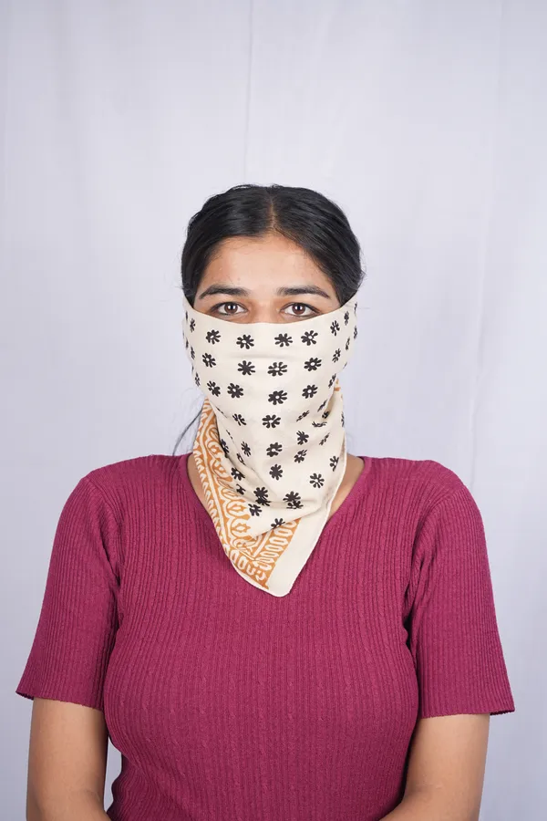 Cream_Printed_Scarf_Face_Covering_for_Women