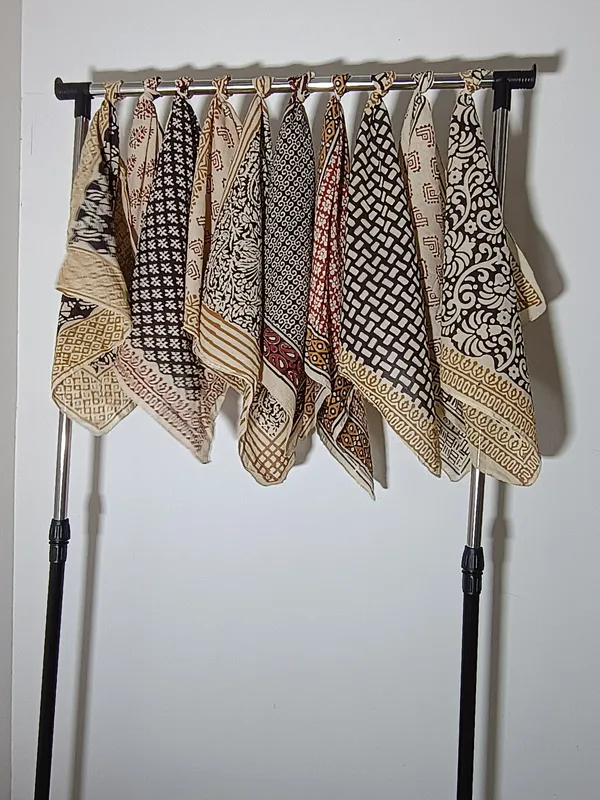 Multicolour_Hand_Block_Printed_Scarf_Set_for_Women