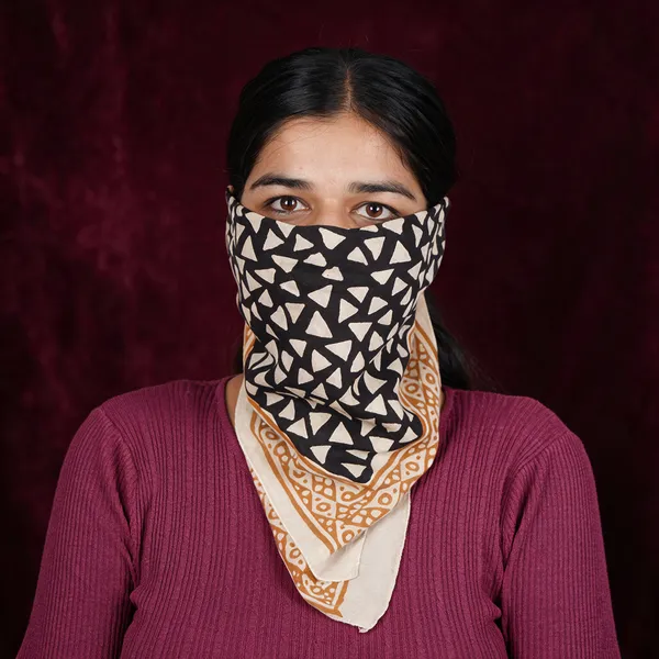Black_Printed_Multiway_Scarf_for_Men_And_Women