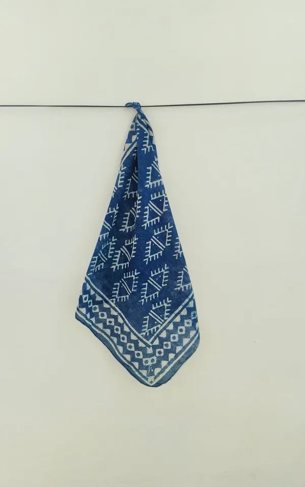 Blue_Geometric_Print_Bandana_Scarf_for_Women
