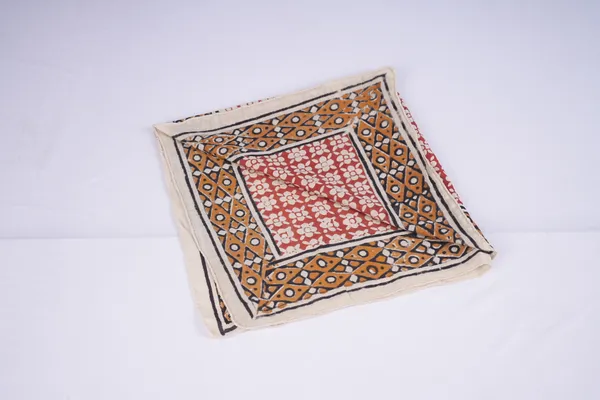 Red_Floral_Print_Bandana_Scarf_for_Women