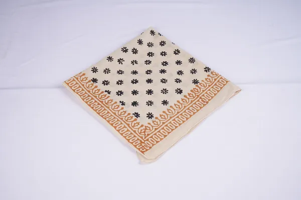 Cream_Floral_Print_Face_Scarf_for_Women