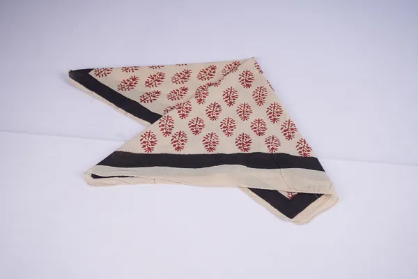 Cream_Printed_Cloth_Face_Covering_for_Women