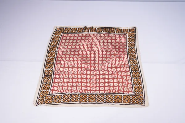 Red_Floral_Print_Bandana_Scarf_for_Women