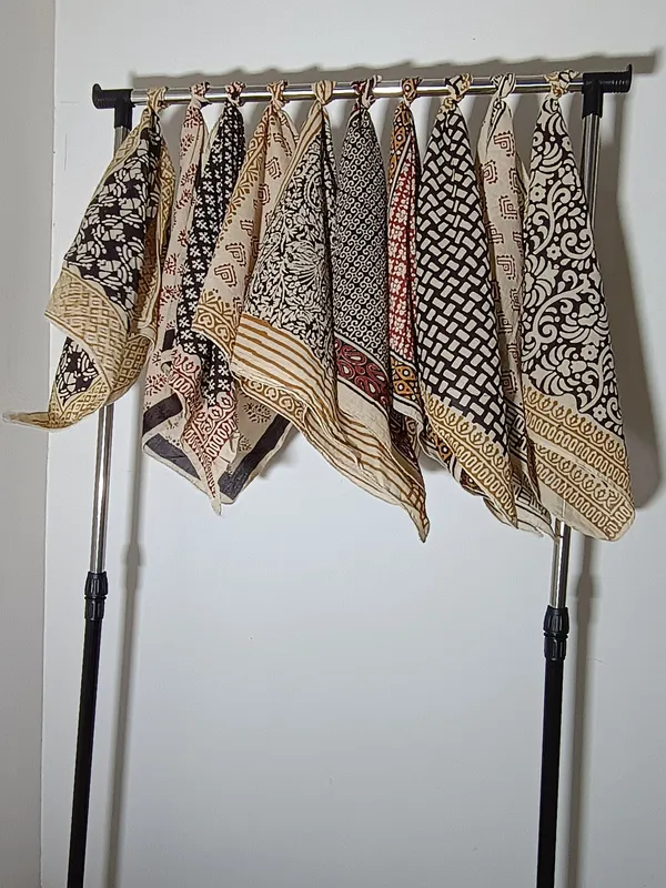 Multicolour_Hand_Block_Printed_Scarf_Set_for_Women