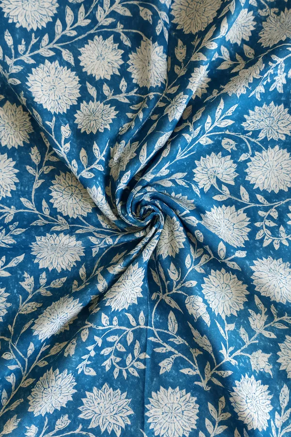 Blue_Floral_Print_Wrap_Skirt_for_Women