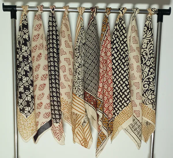 Multicolour_Hand_Block_Printed_Scarf_Set_for_Women