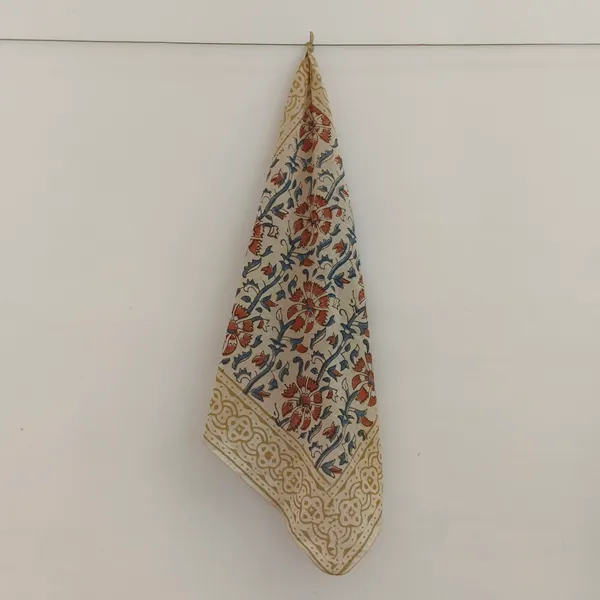 Cream_Floral_Print_Scarf_for_Women