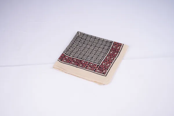 Black_Printed_Bandana_Scarf_for_Women
