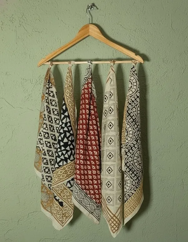 Multicolor_Printed_Scarves_Set_for_Women