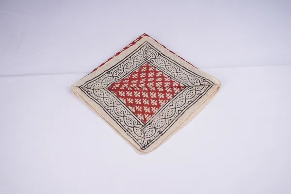 Red_Printed_Bandana_Scarf_for_Women_And_Men