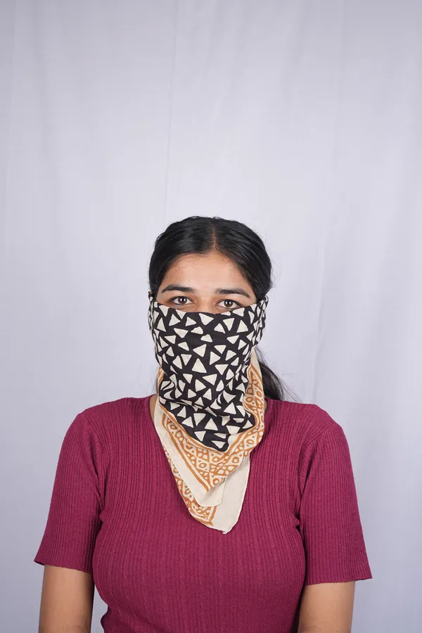 Black_Printed_Multiway_Bandana_Scarf_for_Men_And_Women